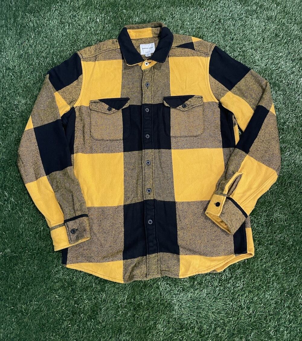 American Eagle Classic Fit Flannel Shirt Men's Medium M Yellow Black Plaid